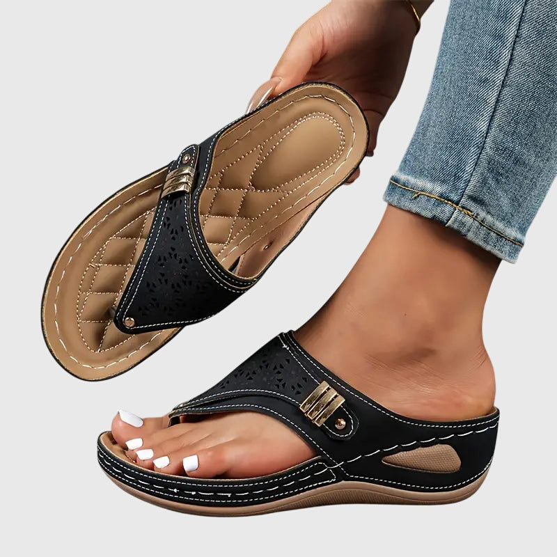 Nora | Damen Zehentrenner Keilsohle Slip-On Sommersandalen Flats