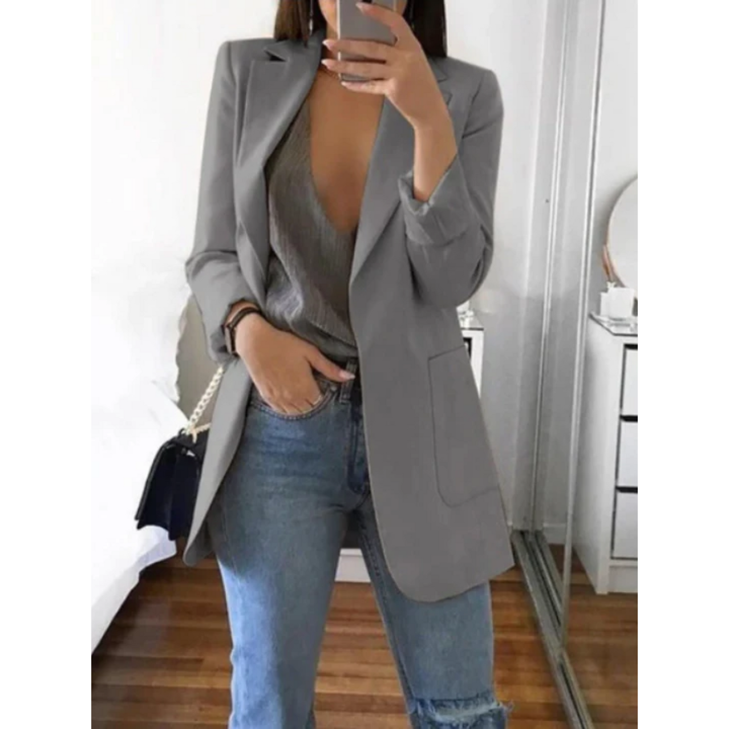 Avelena Modern & Stylish Fit Blazer