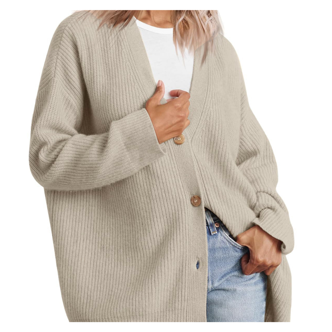 Damen-Langstrickjacke mit Knopfleiste im klassischen Stil