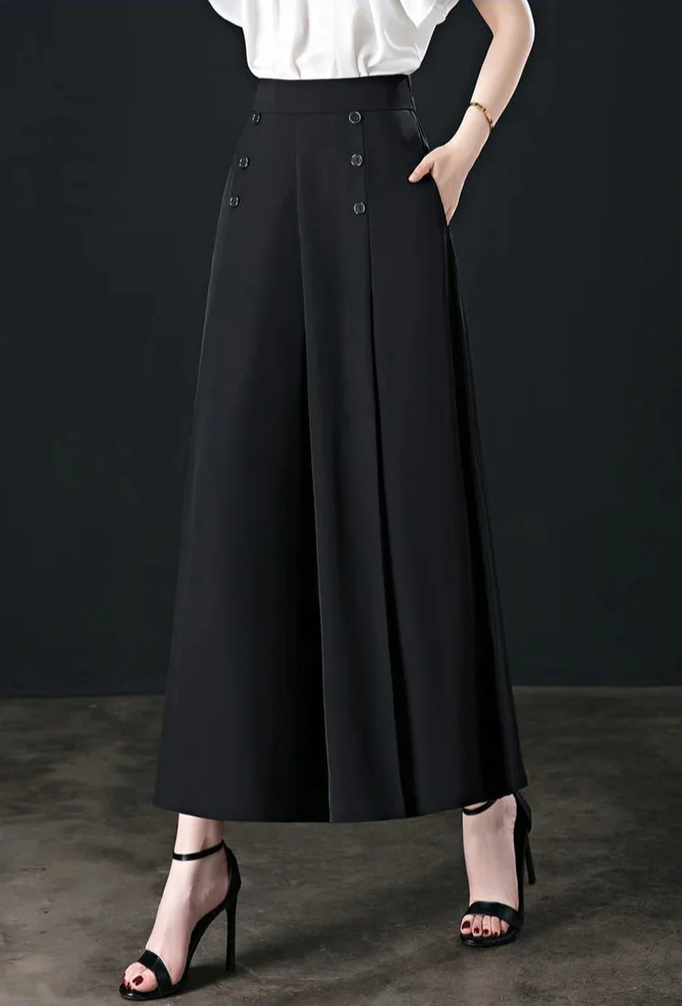 Damenhose Caren: Weite, stilvolle Plisseerose