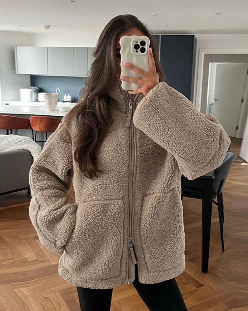 Krohn-e | Warme Teddy Jacke