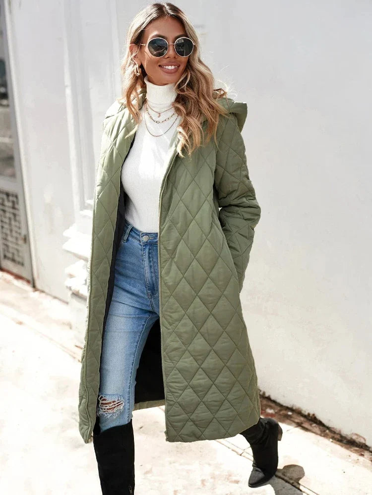 Krohn-e | Kapuzen-Daunenjacke für Damen - lange gep quiltete Jacke