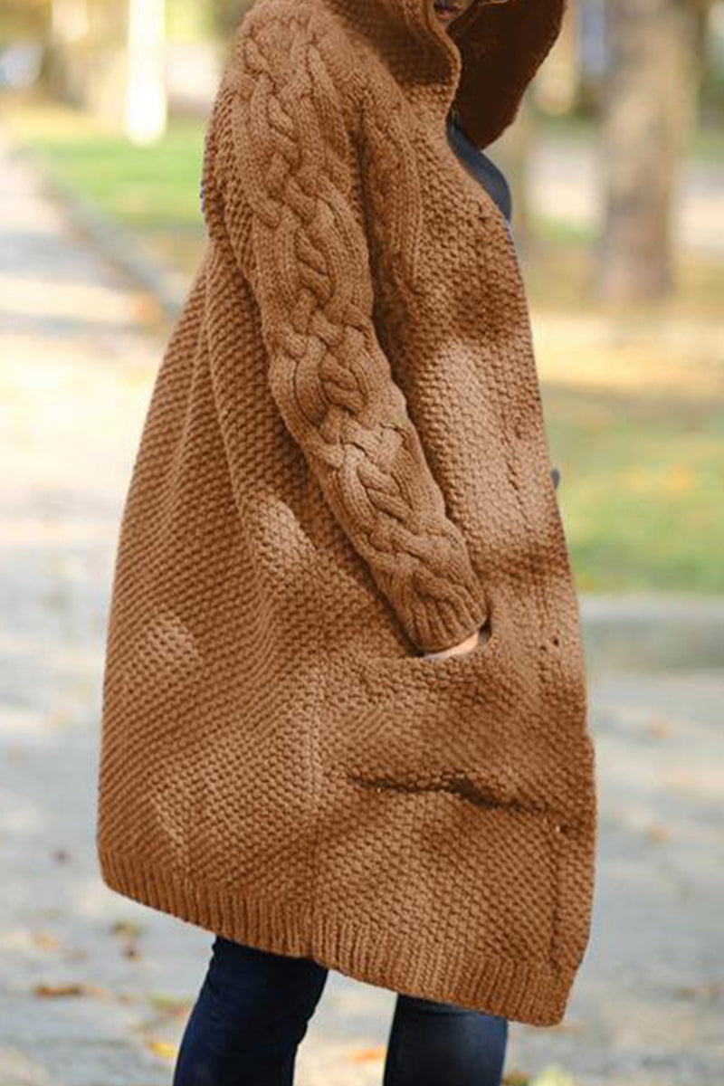 Krohn-e | Modische und Minimalistische Strickjacke