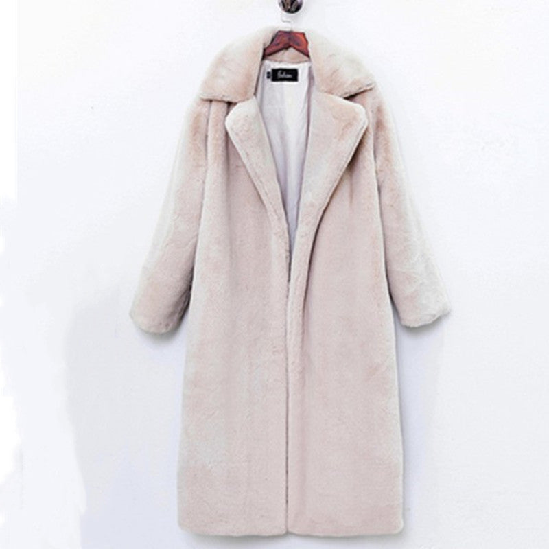 Damen Eleganter und voluminöser Kunstpelzmantel mit breitem Kragen Krohn-e
