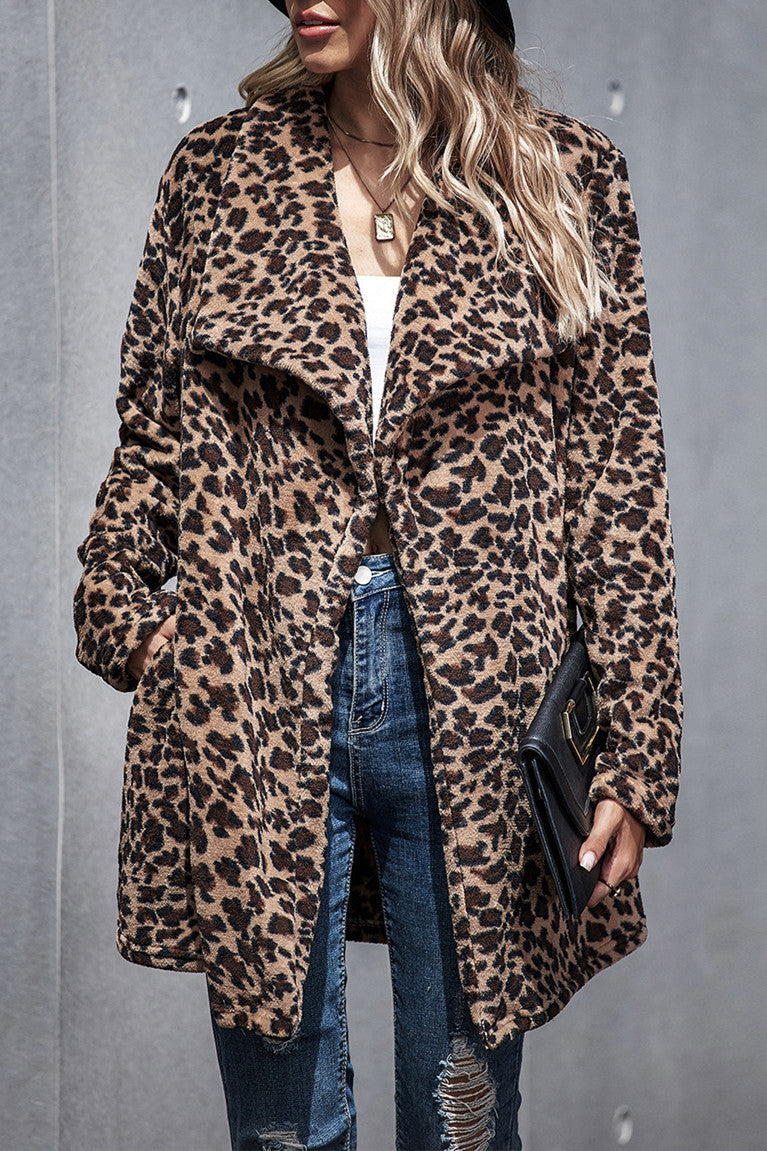 Krohn-e | Faux Fur Mantel