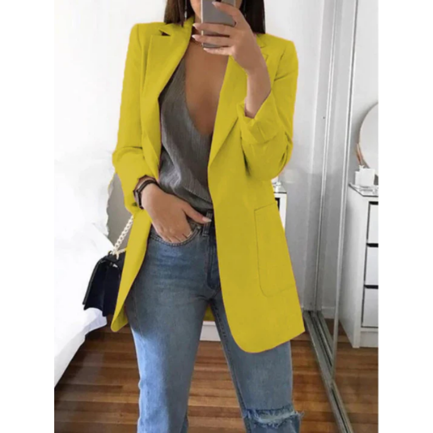 Avelena Modern & Stylish Fit Blazer