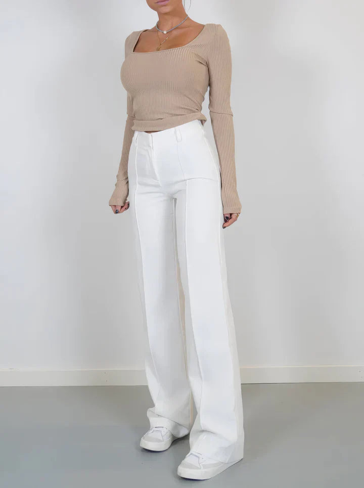 Agnes: Loose-fitting Trousers