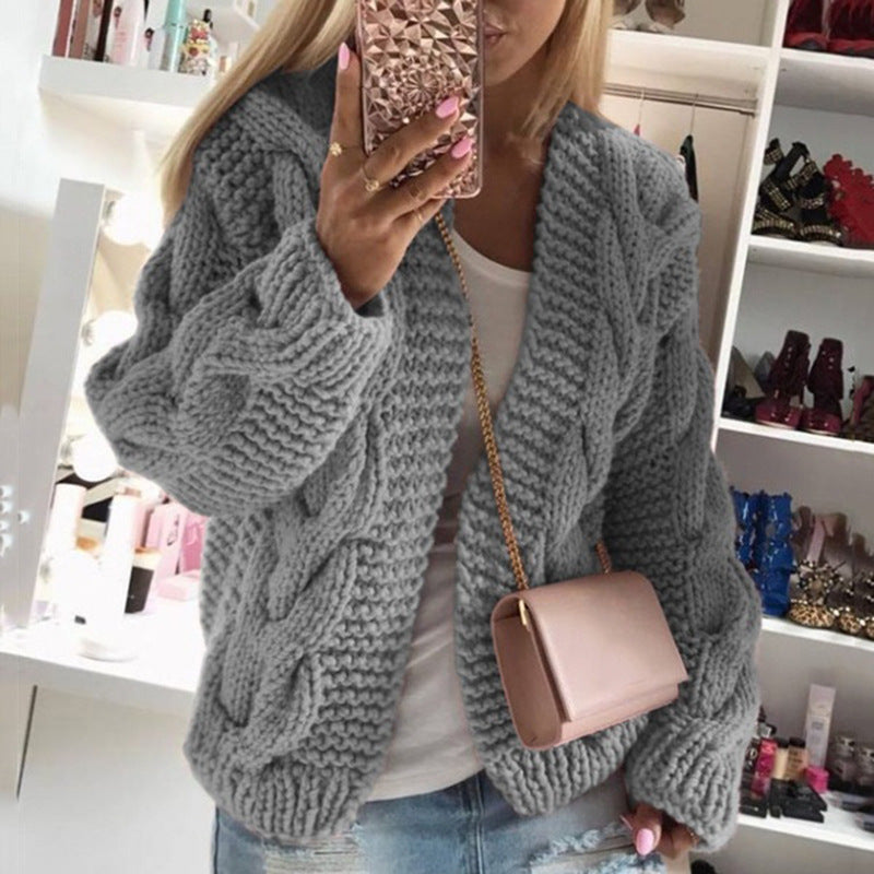 Damen Strickjacke mit grobem Zopfmuster und lässigem Schnitt Krohn-e
