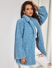 Damen Flauschiger Oversized-Mantel mit breitem Kragen und exklusivem Design Krohn-e