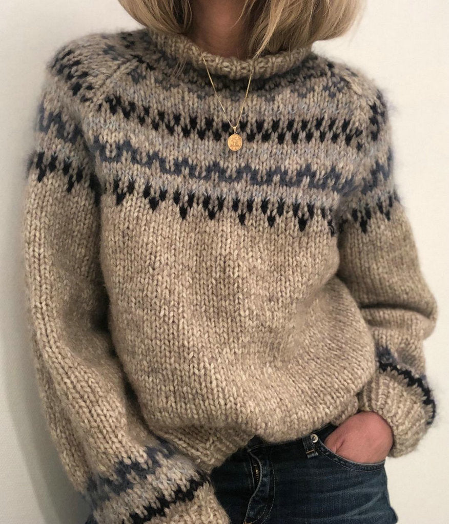 Damen Grober Strickpullover mit hohem Kragen und einzigartigem Muster Krohn-e