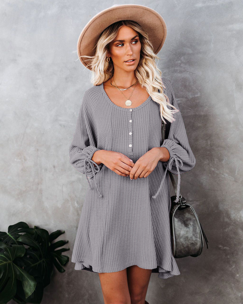 Damen lässiges Knopfkleid mit Rüschendetails und dekorativem Saum Krohn-e