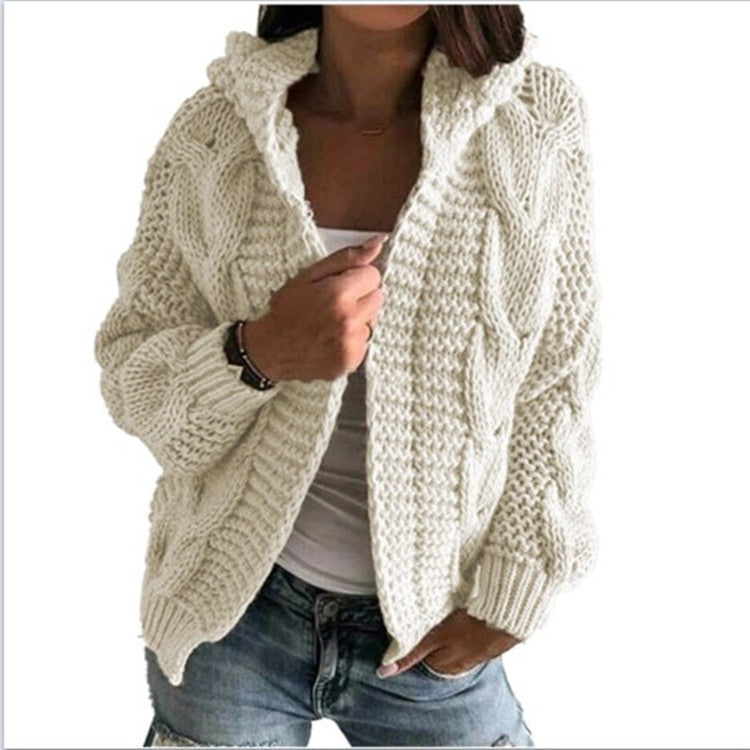Damen Strickjacke mit Kapuze und trendigem Zopfmuster Krohn-e