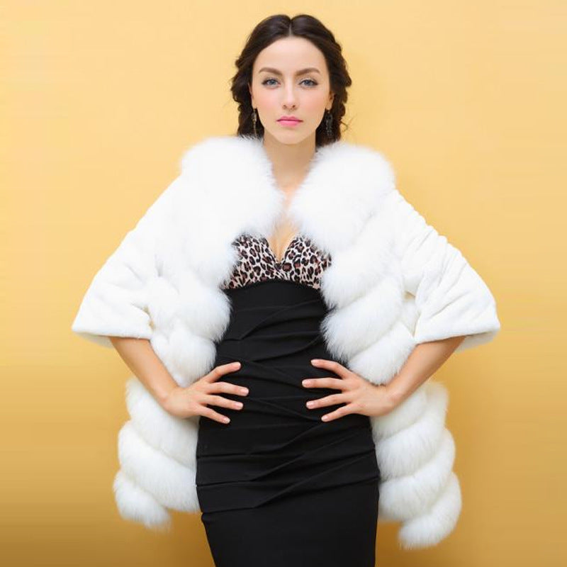 Damen Eleganter Kunstpelz-Überwurf mit voluminösen Ärmeln Krohn-e
