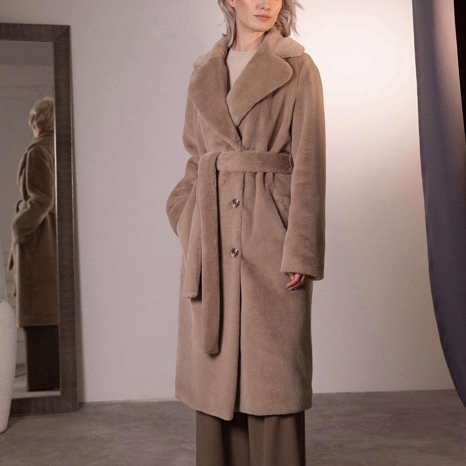 Krohn-e | Langmantel mit Edler Form