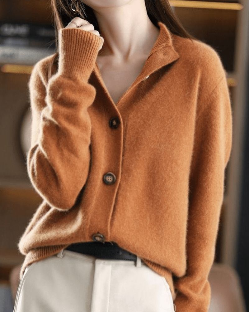 Krohn-e | Gestrickte Strickjacke