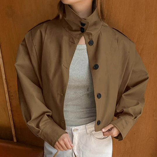 Krohn-e | Elegante kurze Jacke für Frauen Liora