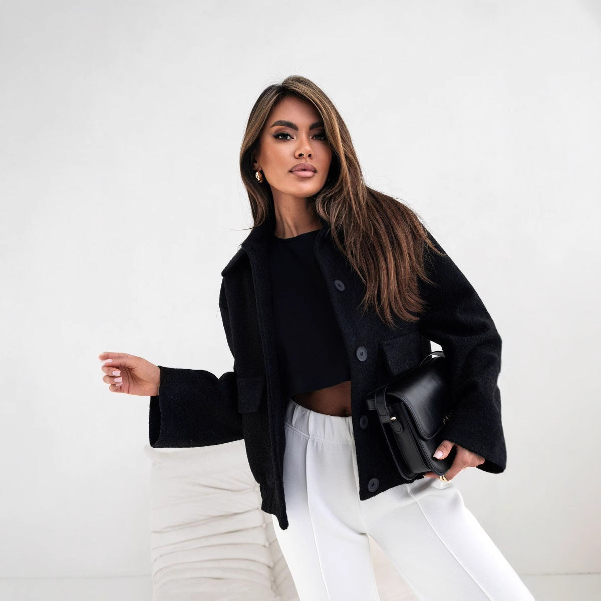 Krohn-e | Übergroße Wollmischung Kurzjacke mit Knopfleiste und Taschen