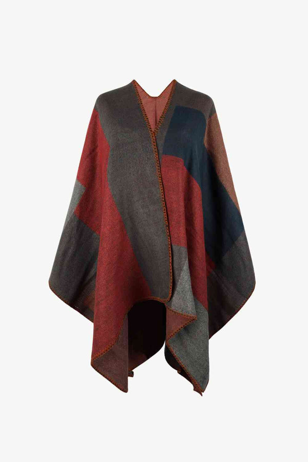Stilvoller Anouk Poncho im Colorblock-Look
