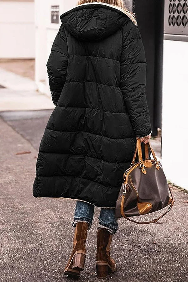 Krohn-e | Trendige Jacke mit Kapuze und Betontem Kragen