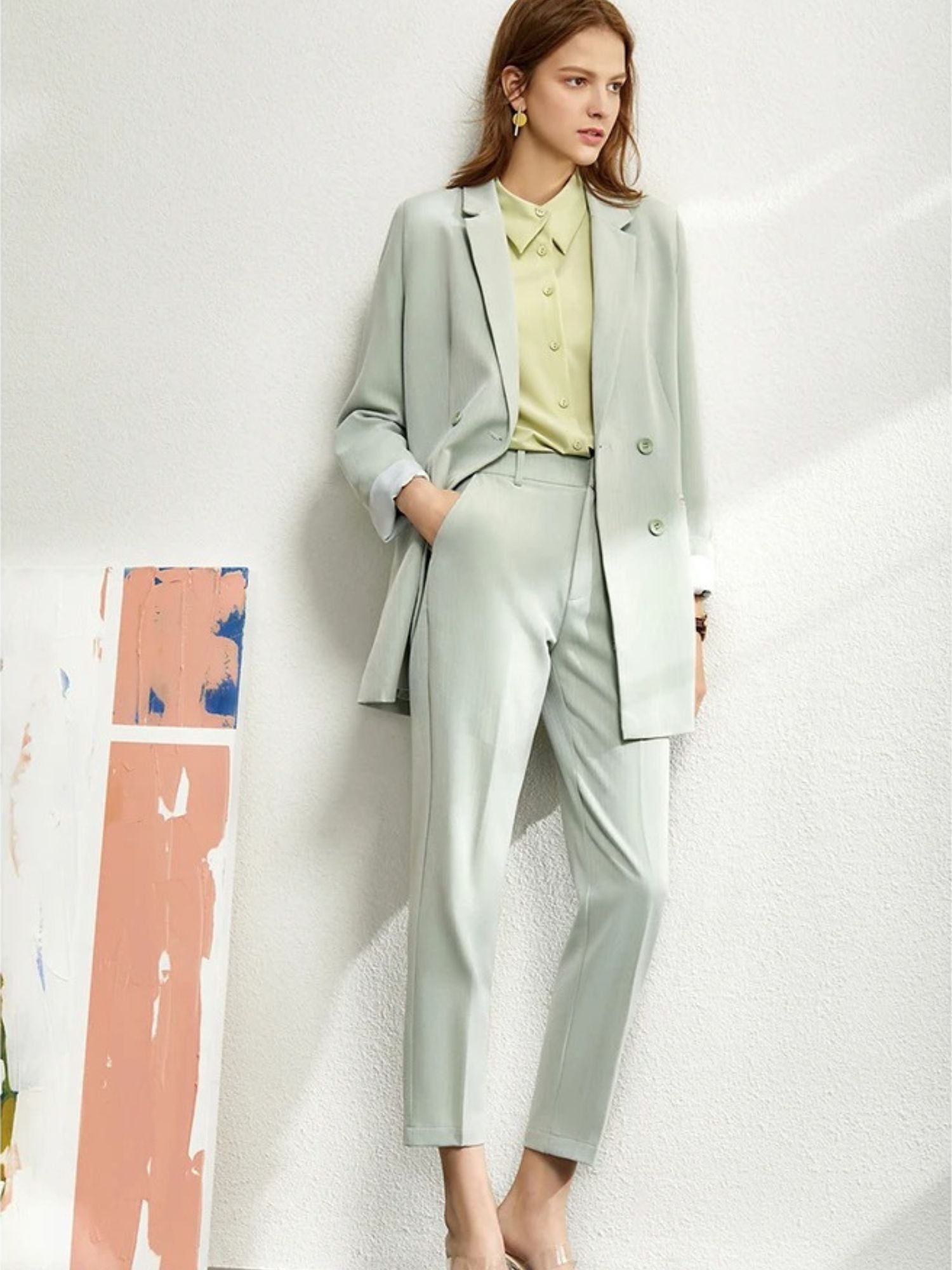 Blazer und Knöchellange Hose: Ein vielseitiges Set