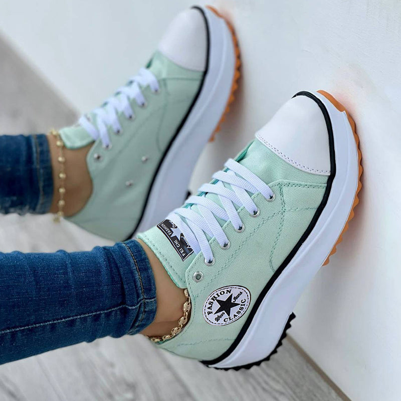 Krohn-e | Orthopädische Schuhe, Schnürsenkel, dicke Sohle