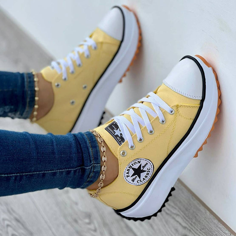 Krohn-e | Orthopädische Schuhe, Schnürsenkel, dicke Sohle
