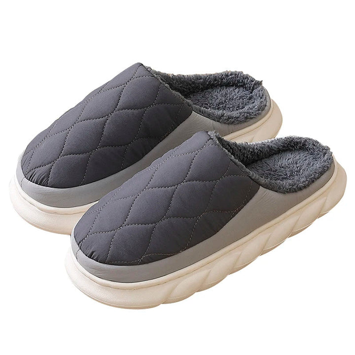Komfortable und modische orthopädische Hausschuhe für Damen und Herren