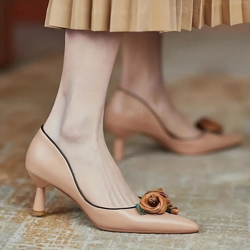 Peyton: Stöckelschuhe mit Blumen