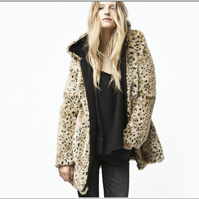 Damen Luxuriöse Kunstpelzjacke mit Leopardenmuster und praktischen Taschen Krohn-e