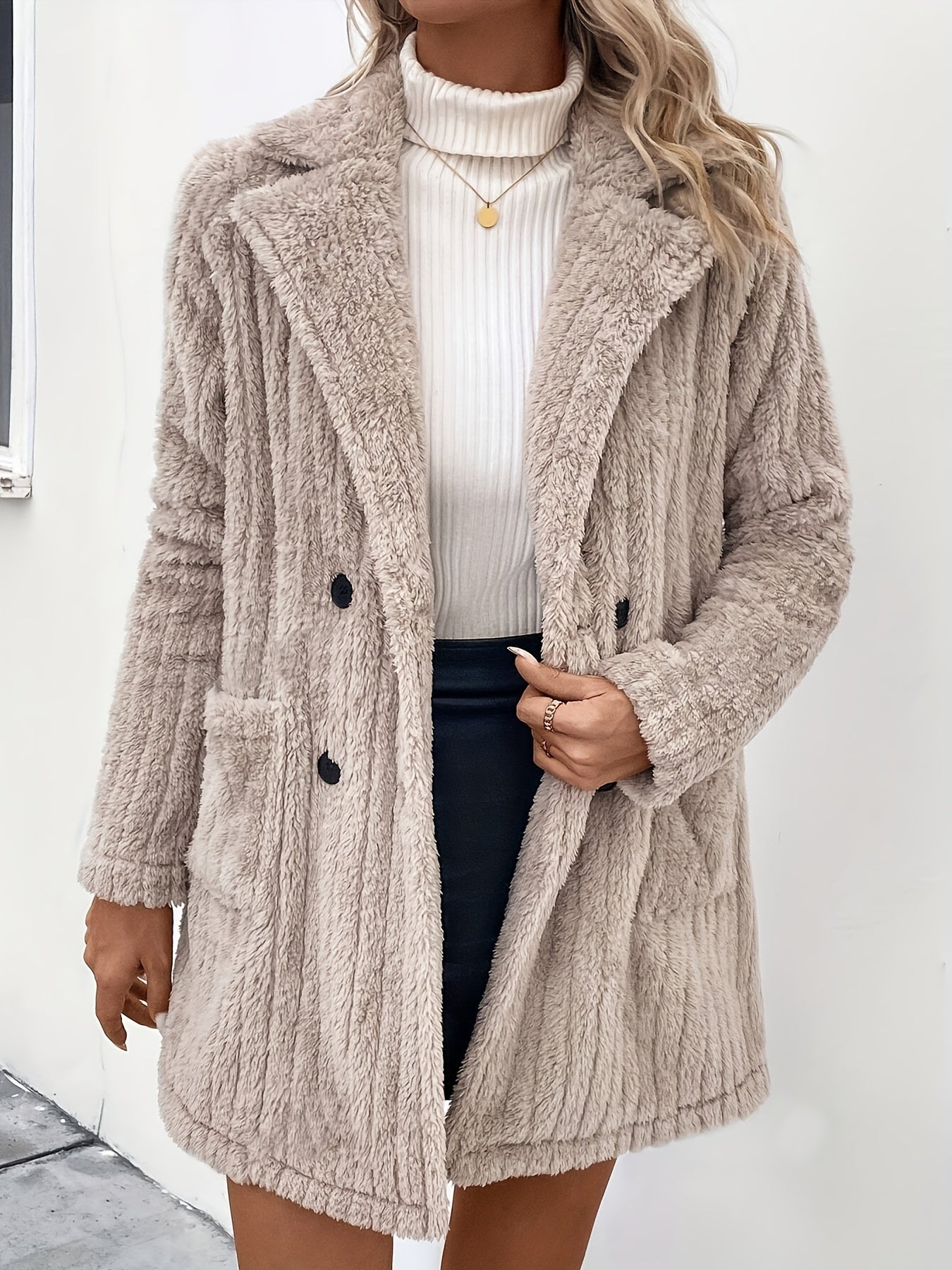 Krohn-e | Doppelknopf-plüschjacke mit Reverskragen Polyester Weich und Warm
