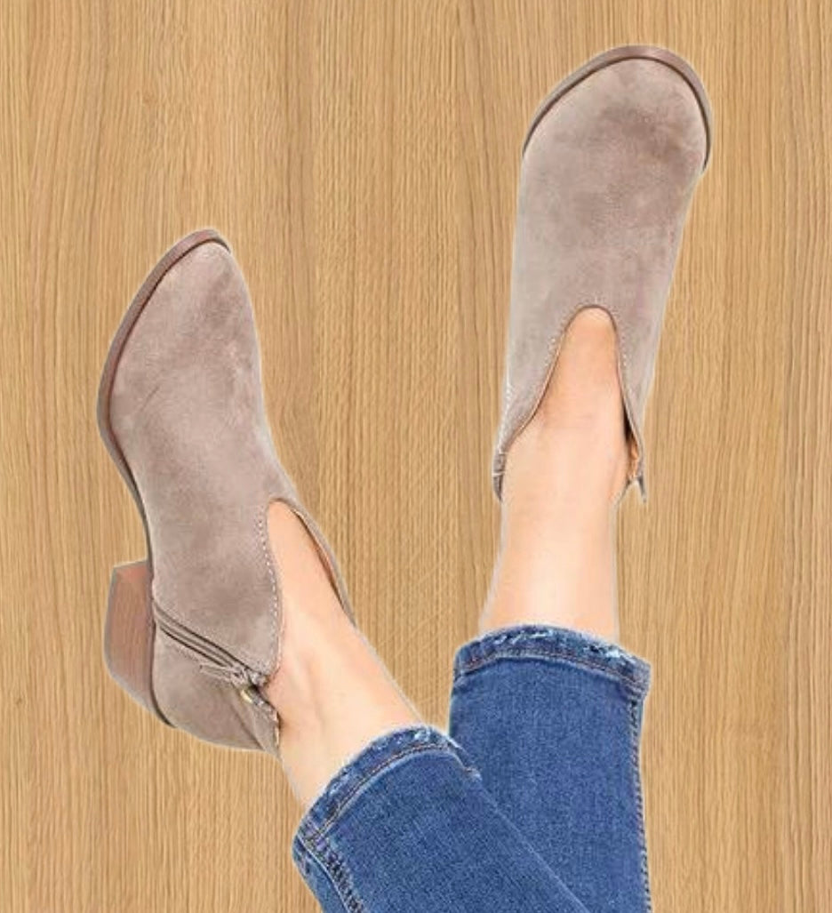 Krohn-e | Cut Ankle Boots für Frauen Schick, Stilvoll und Bequem Ganzjahres Schuhe