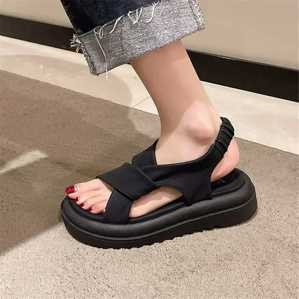 Helga: Non-Slip Rubber Sandals
