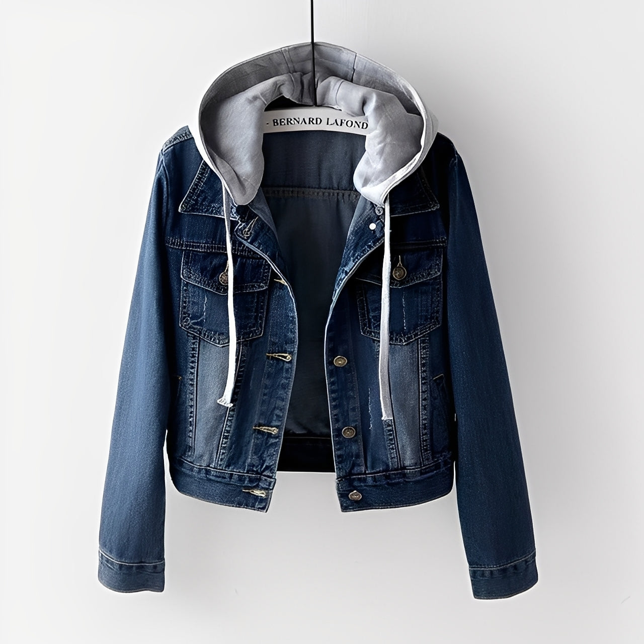 Krohn-e | Stilvolle Jeansjacke mit abnehmbarer Kapuze für Frauen