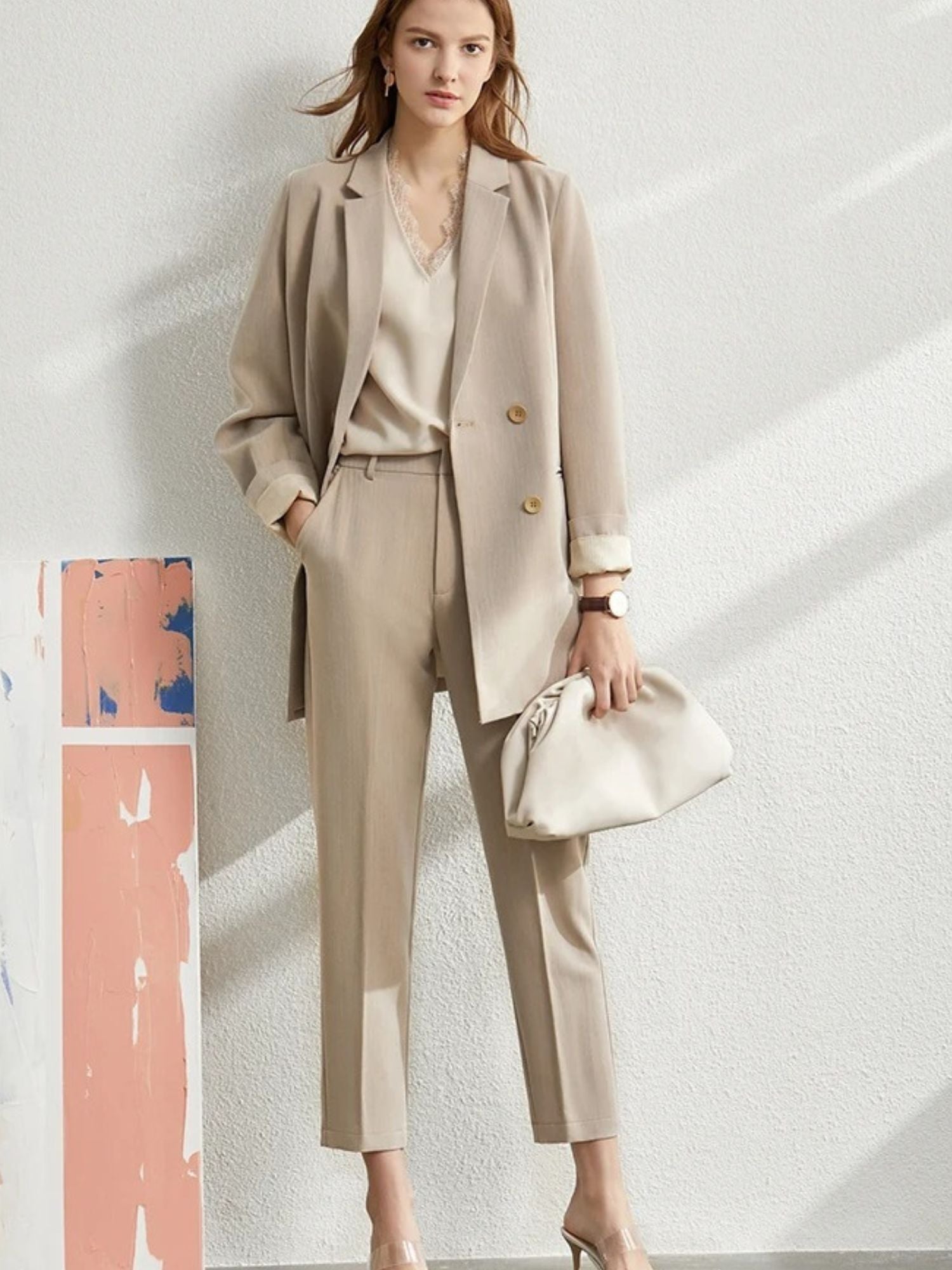 Blazer und Knöchellange Hose: Ein vielseitiges Set