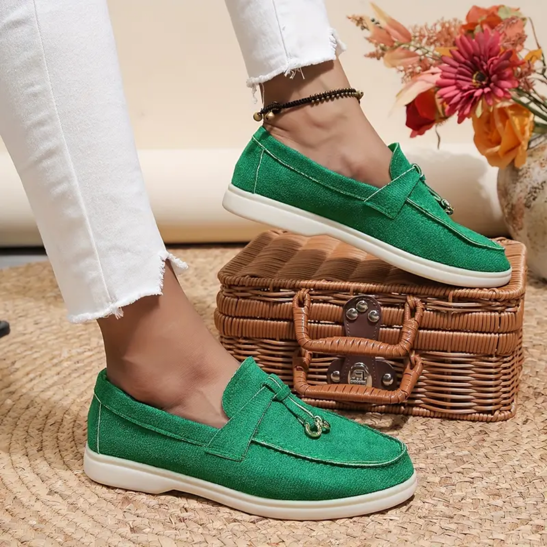 Lia: Elegante Plüsch-Loafer
