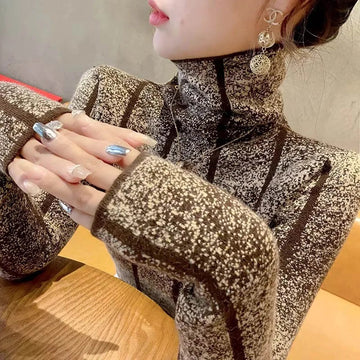 Eleganter Rollkragenpullover von Kristina
