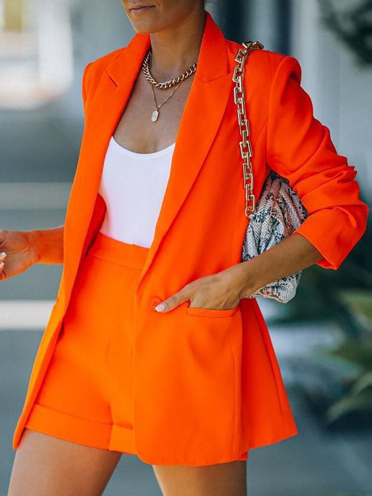 Elegantes Hosenblazer-Set in attraktiven Farben