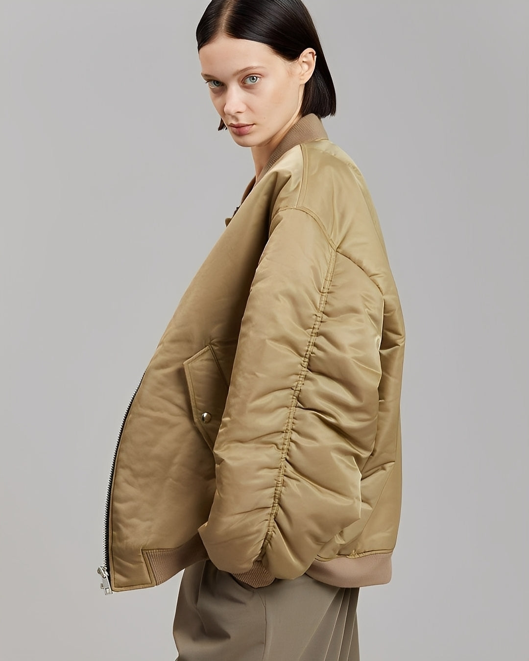 Krohn-e | Lässige Oversize Bomberjacke für Frauen