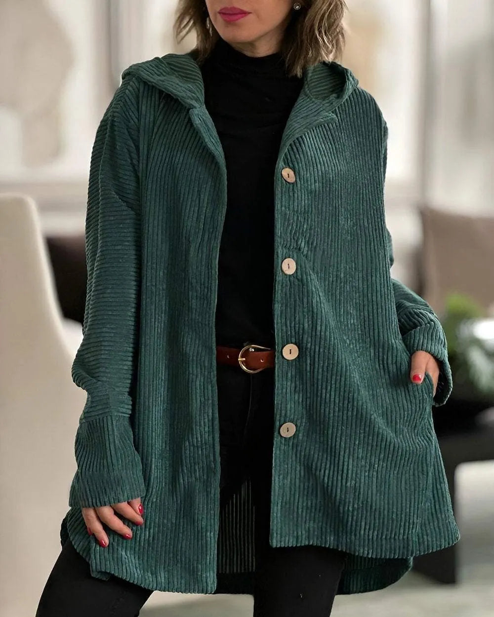 Krohn-e | Lässige Cordjacke mit Kapuze für Damen