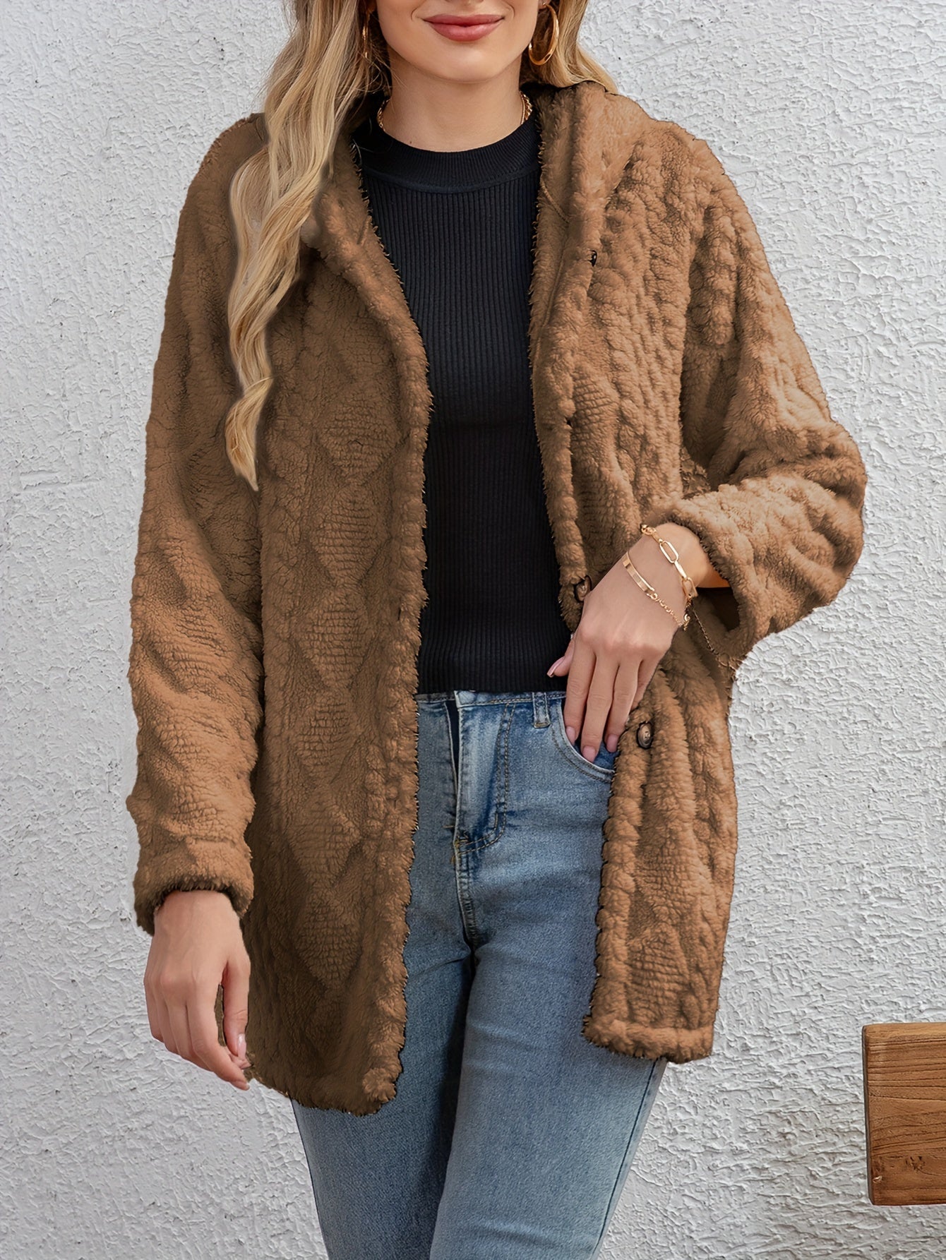 Krohn-e | Fluffy Kapuzenjacke mit Knöpfen Polyester Weich und Warm