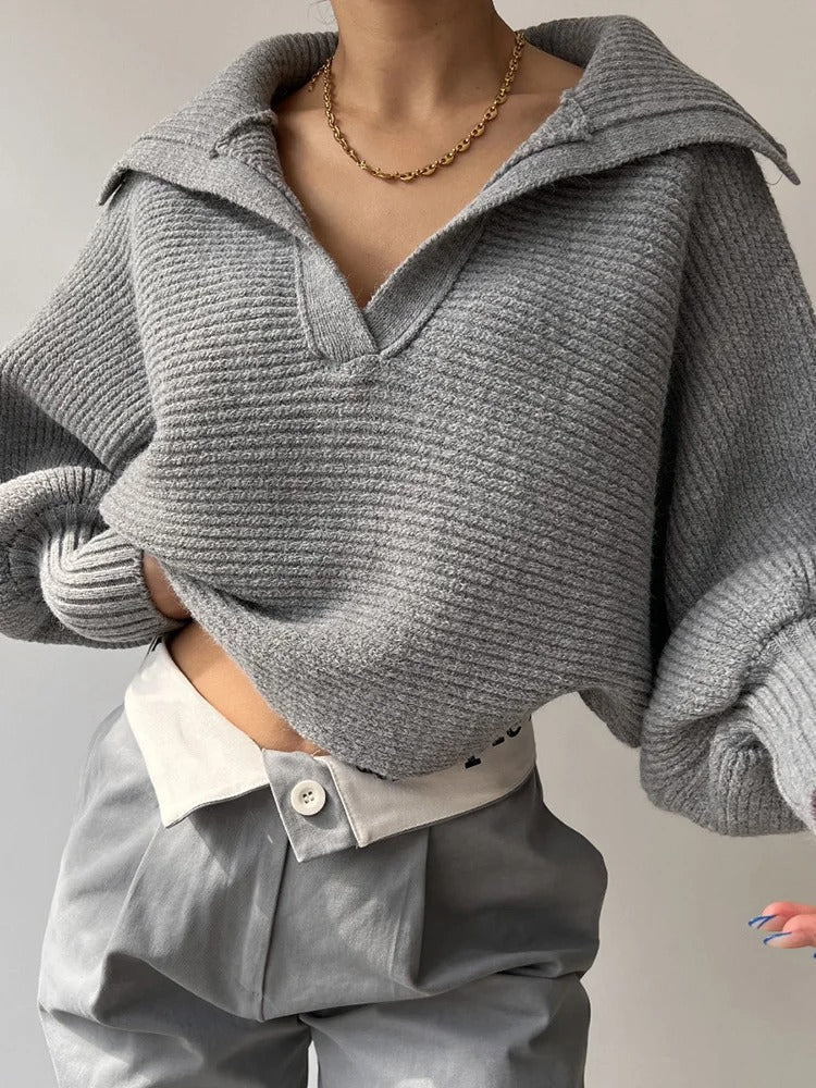Krohn-e | Strickpullover mit Laternenärmeln und offenem Kragen