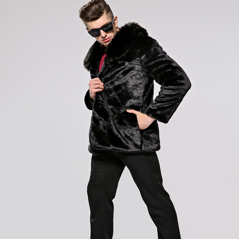 Herren Flauschiger Kunstpelzmantel mit voluminösem Kragen und eleganten Akzenten Krohn-e