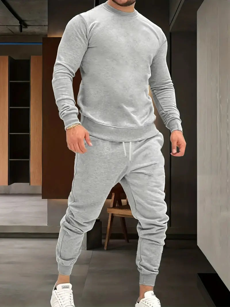 Einfacher Jogginganzug für Herren
