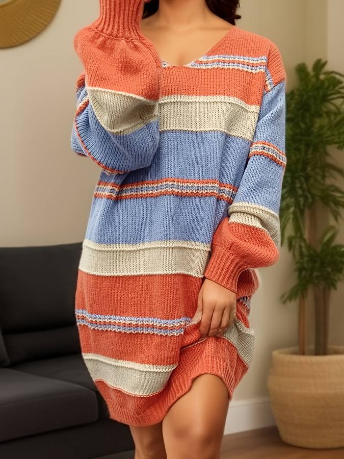 Großer gestreifter Pullover