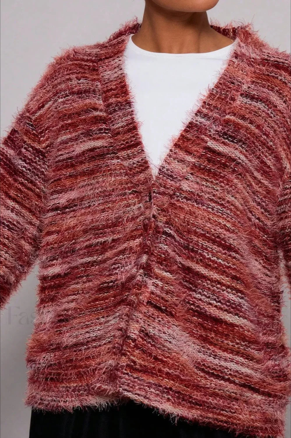 Krohn-e | Vintage-gestreifte V-Ausschnitt-Strickjacke