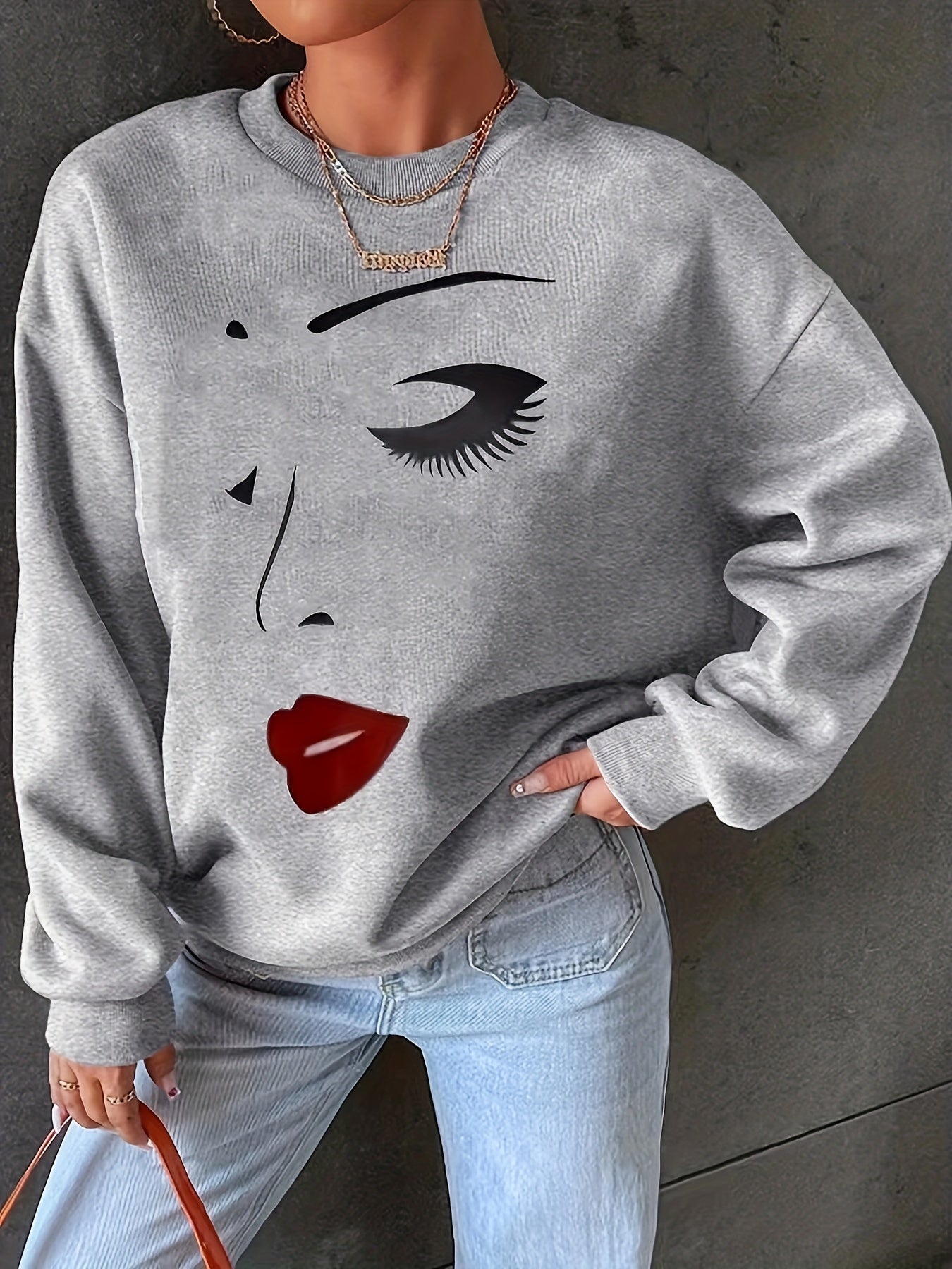 Krohn-e | Sweatshirt mit Gesichtsdruck Baumwolle Künstlerisch und Bequem