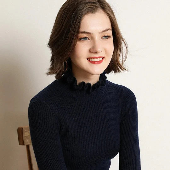 Fithia Pullover mit hohem Kragen aus Strick