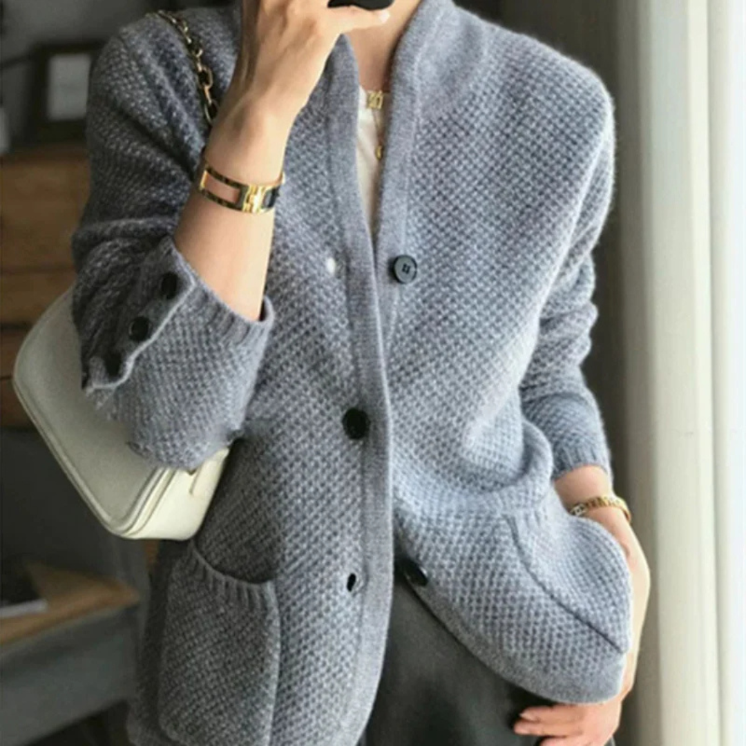 Krohn-e | Anspruchsvolle Kuschelige Strickjacke