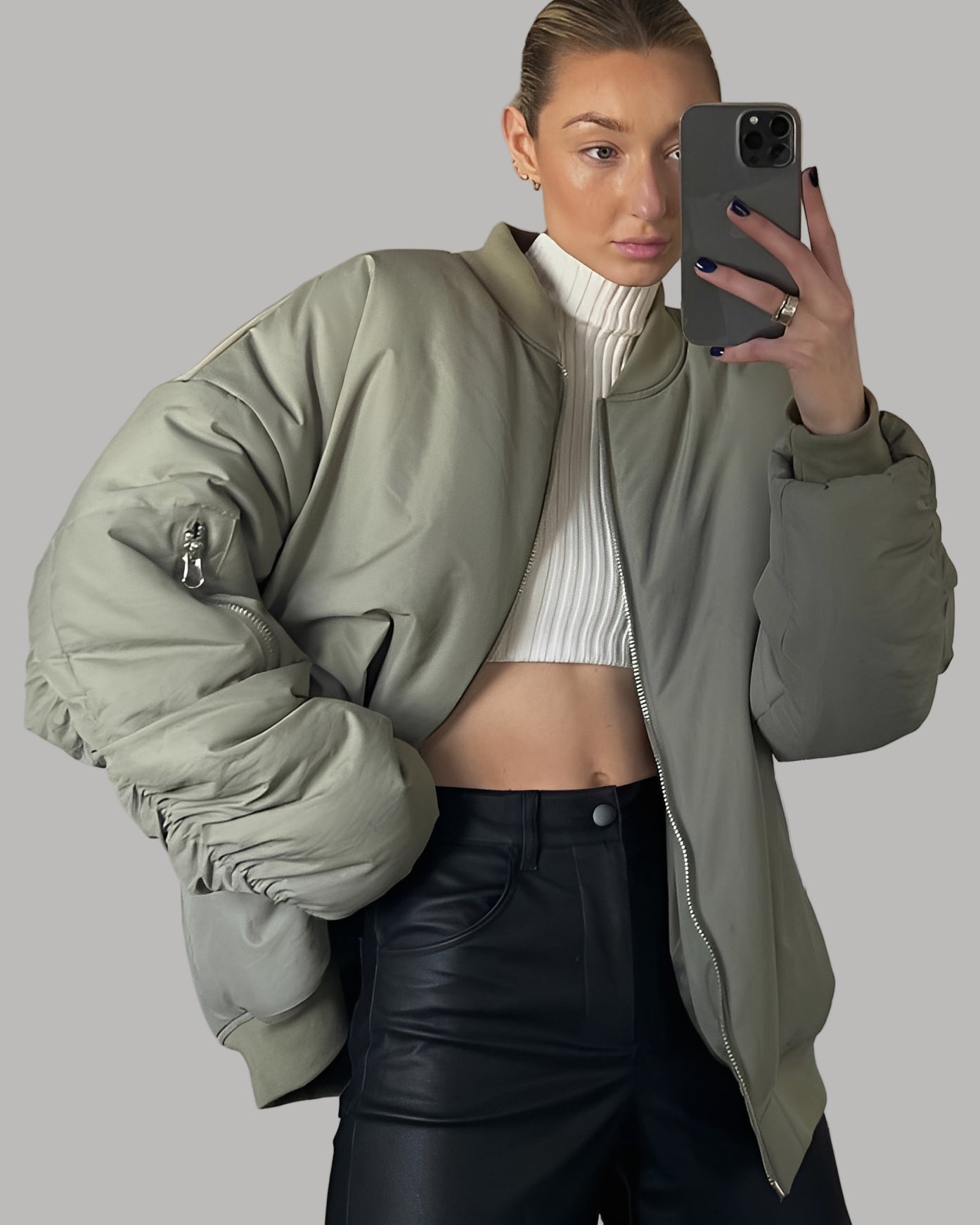 Krohn-e | Lässige Oversize Bomberjacke für Frauen