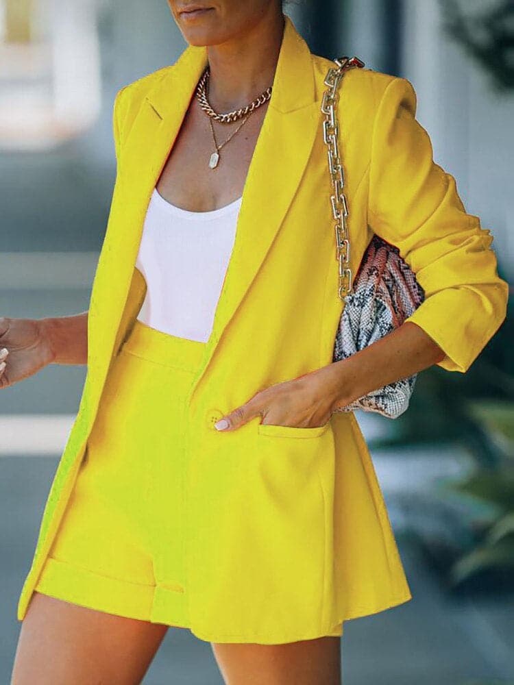 Elegantes Hosenblazer-Set in attraktiven Farben